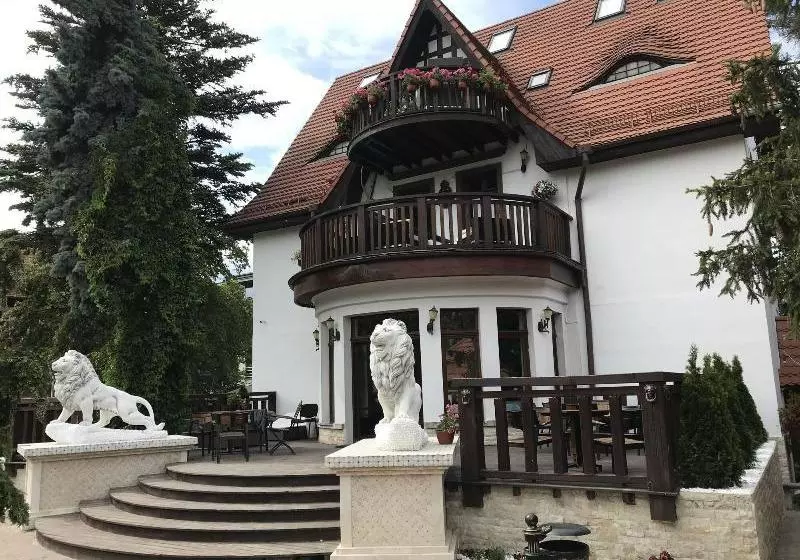 پانسیون Dworek Oliwski