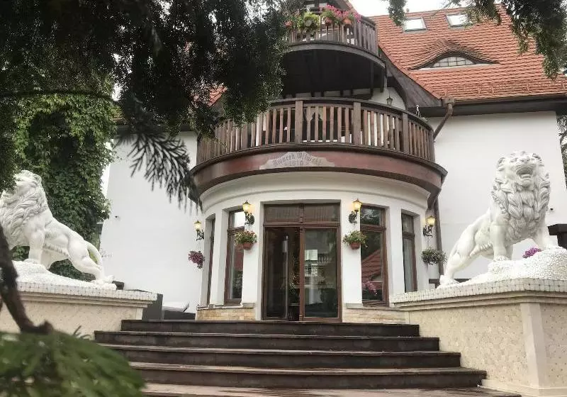 پانسیون Dworek Oliwski