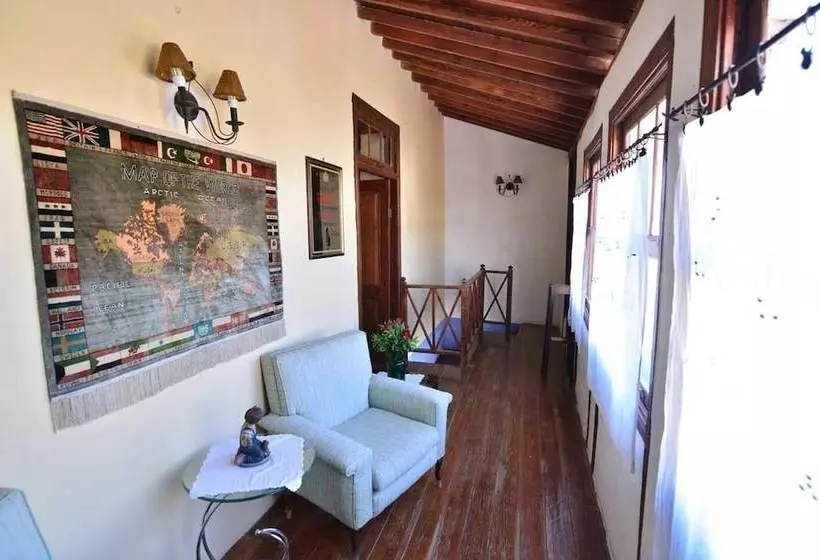 ペンション El Atajo