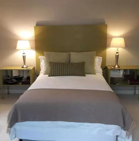 Majatalo Gabriella S