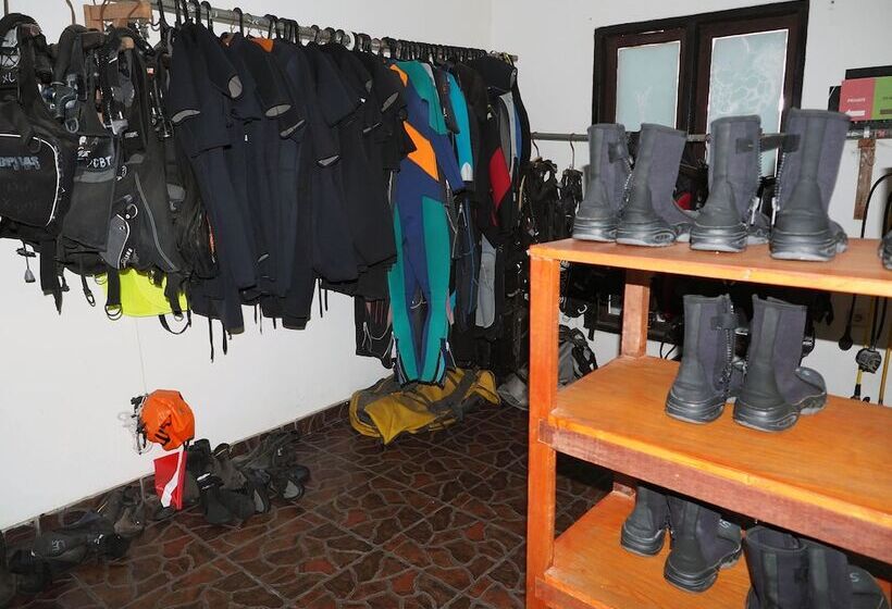 Пансион Scuba Tribe Bali Dive Resort