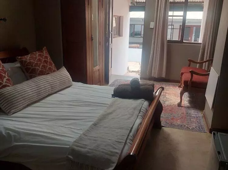 ペンション Thandile Country Lodge