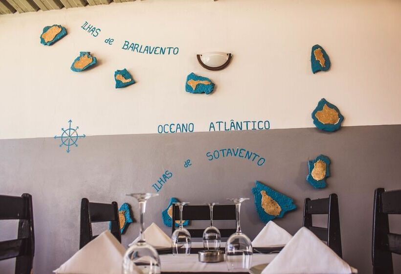 تختخواب و صبحانه Restaurante Baia Guest House