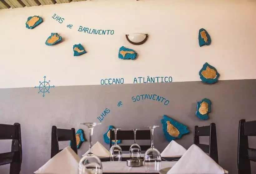 تختخواب و صبحانه Restaurante Baia Guest House