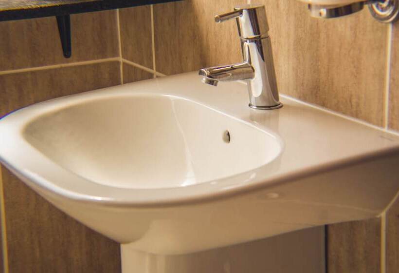 تختخواب و صبحانه Restaurante Baia Guest House