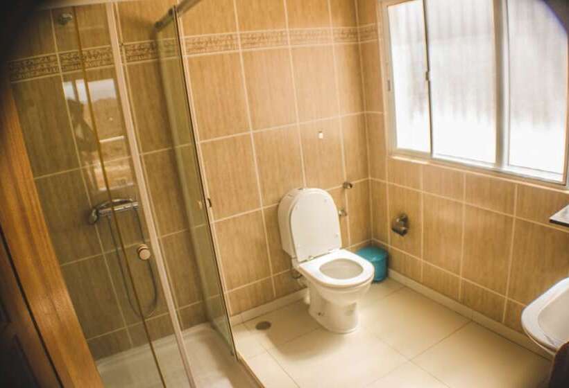 تختخواب و صبحانه Restaurante Baia Guest House