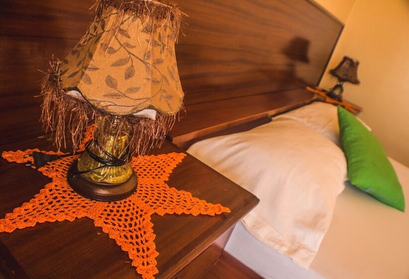 تختخواب و صبحانه Restaurante Baia Guest House