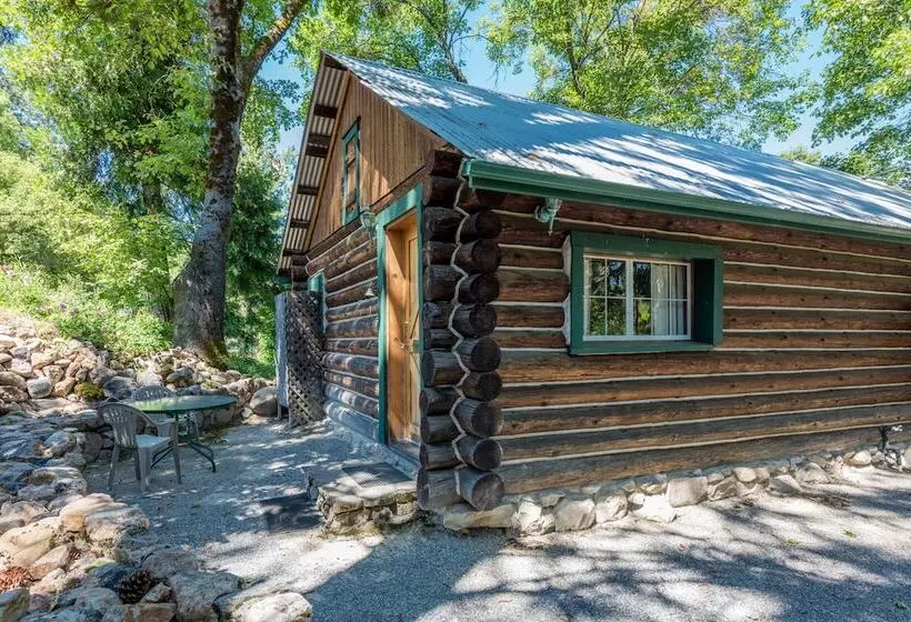 Aamiaismajoitus (B&B) The Davies Family Inn