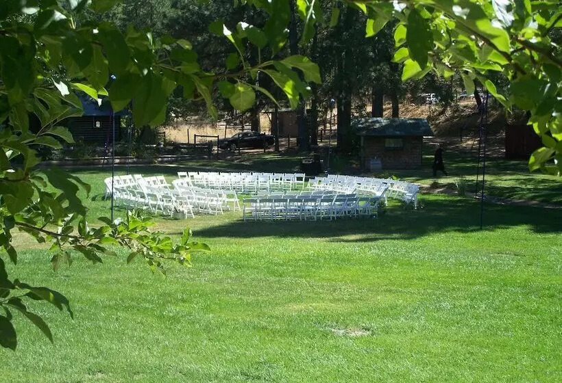 Aamiaismajoitus (B&B) The Davies Family Inn