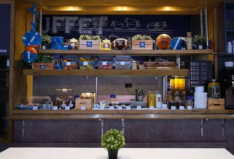 ホテル Ibis Budget Bilbao City