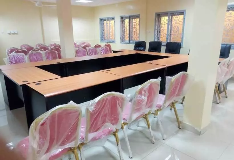 هتل Residence Le Cailcedrat