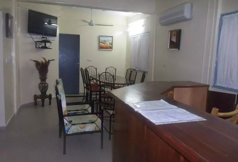 هتل Residence Le Cailcedrat