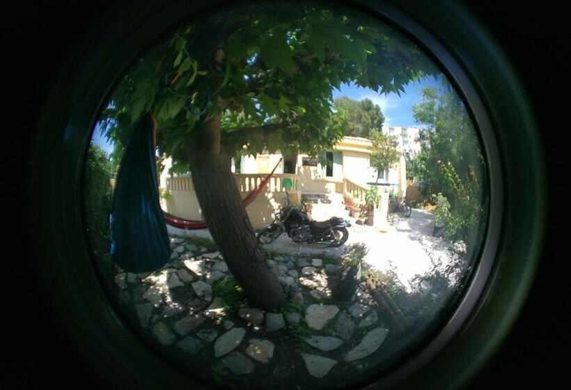 Mini Guest House Goclands Hostel