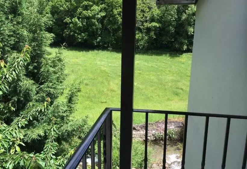 ペンション Casa Polín