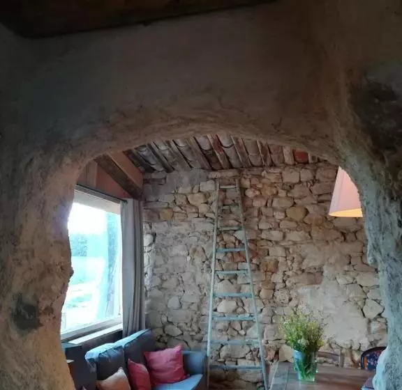 Majatalo La Ferme Constantin