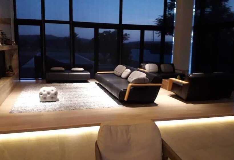 تختخواب و صبحانه Isla Faros