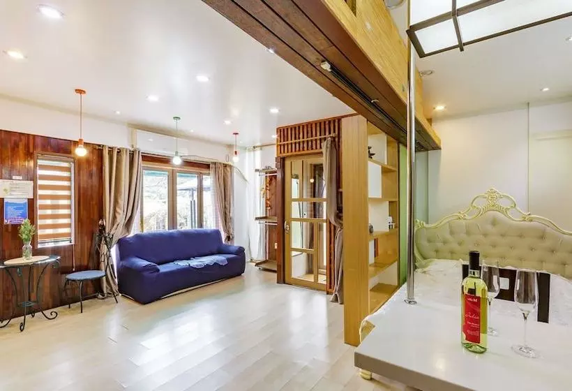 Hill House Pension Gapyeong