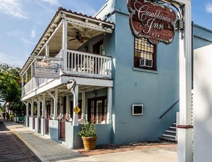 호텔 Casablanca Inn On The Bay