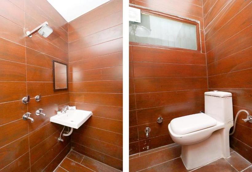 בית מלון כפרי Chinar By Oyo Rooms