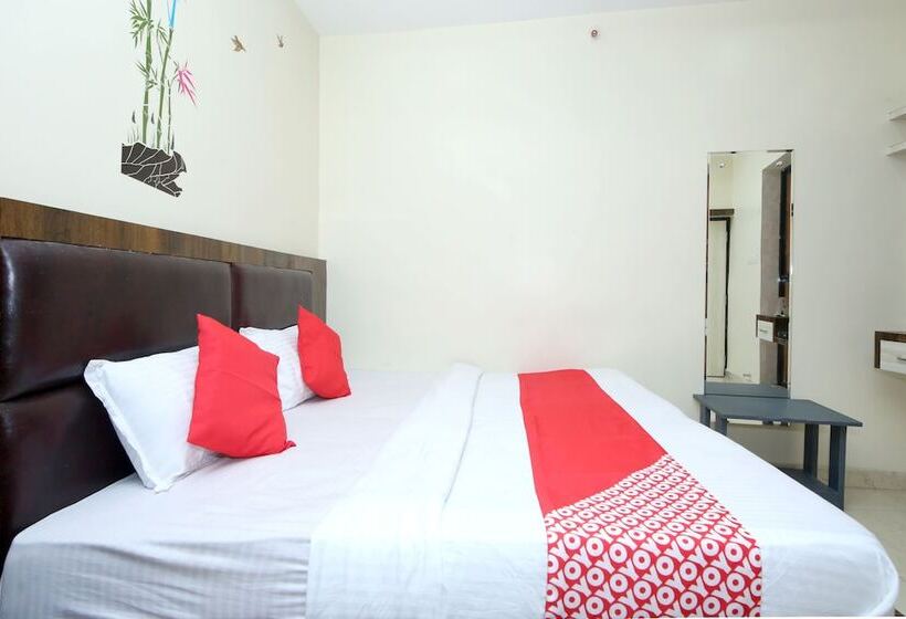 هتل Green Valley By Oyo Rooms