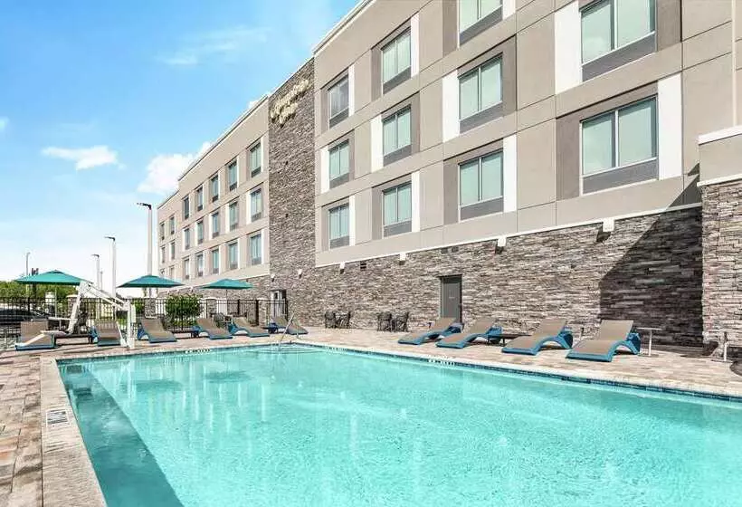 Hotelli Hampton Inn Odessa Trinity