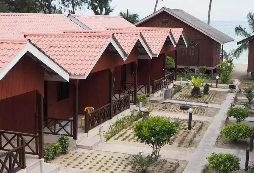 Hotelli Samudra Beach Chalet