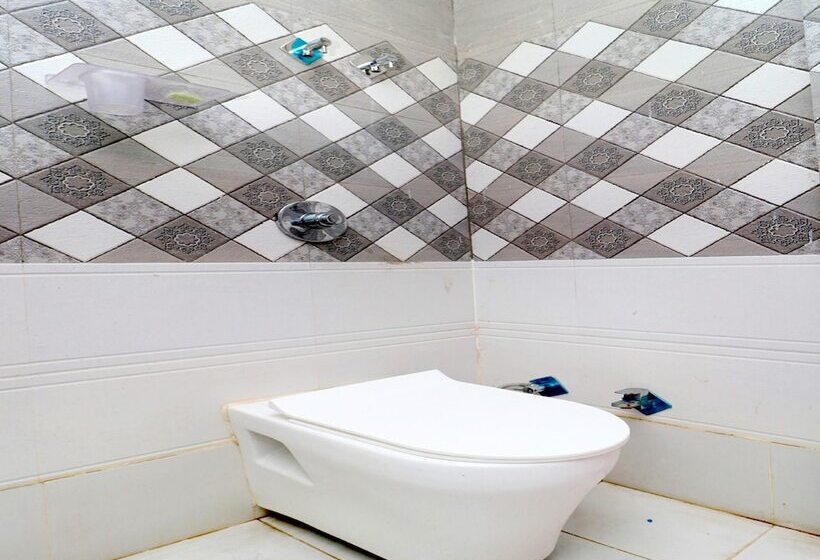 Hotel Tranquil By Oyo Rooms