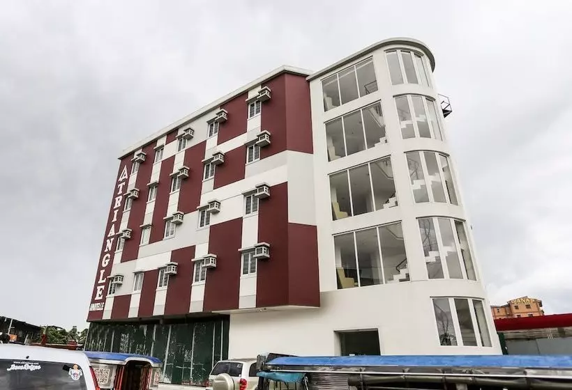 Hotelli Triangle Apartelle By Oyo Rooms