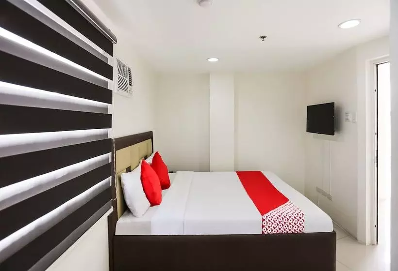 Hotelli Triangle Apartelle By Oyo Rooms
