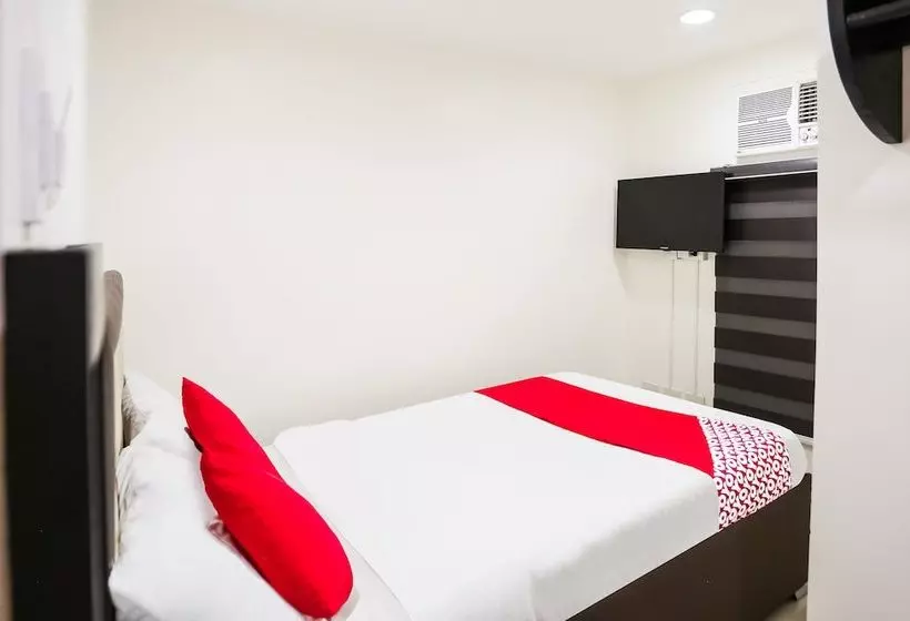 Hotelli Triangle Apartelle By Oyo Rooms