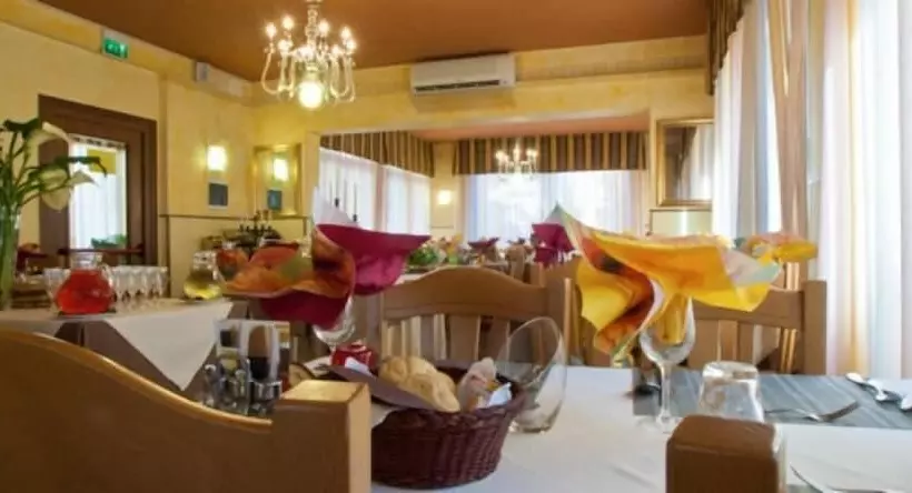 ホテル Villa Bruna
