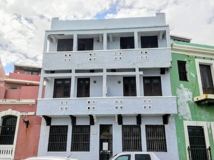 La Capitana Old San Juan Building