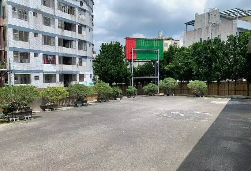 Wen Mei Motel