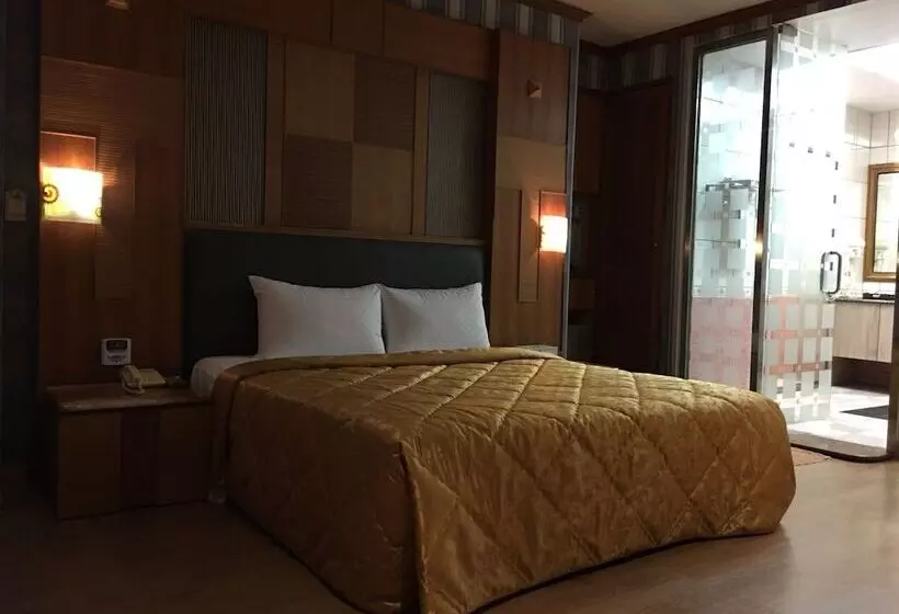 Wen Mei Motel