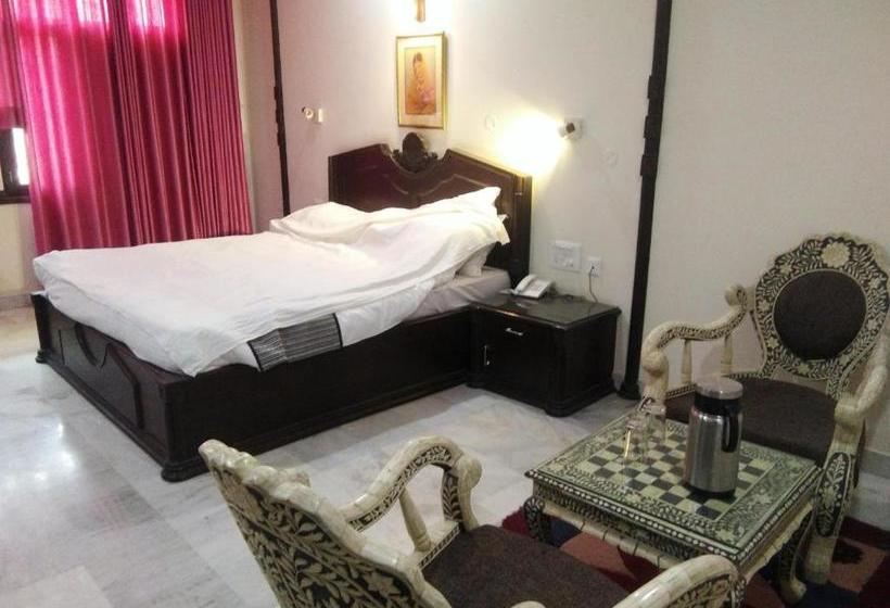 Hotel Aashish Heritage