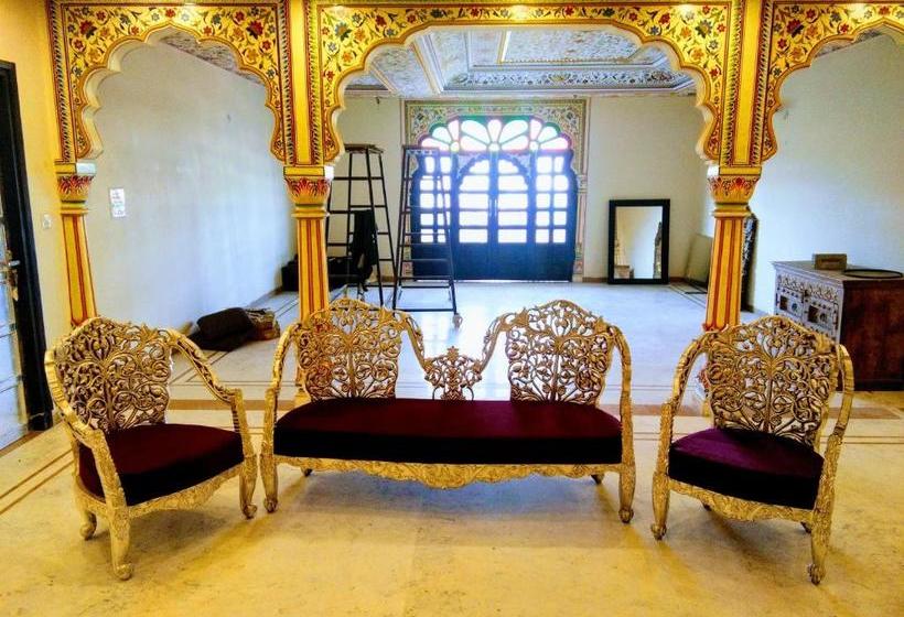 Hotel Aashish Heritage