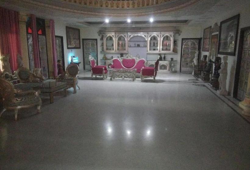 Hotel Aashish Heritage