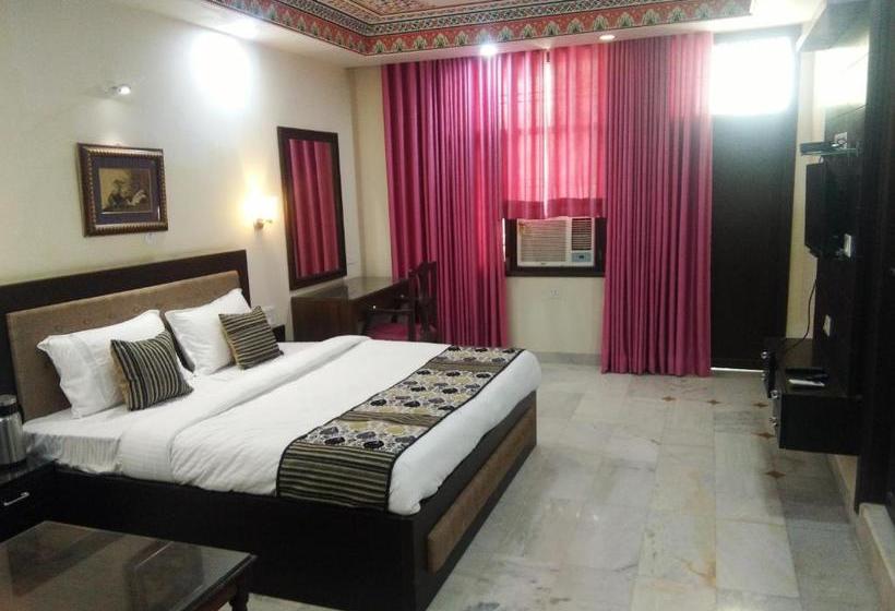 Hotel Aashish Heritage