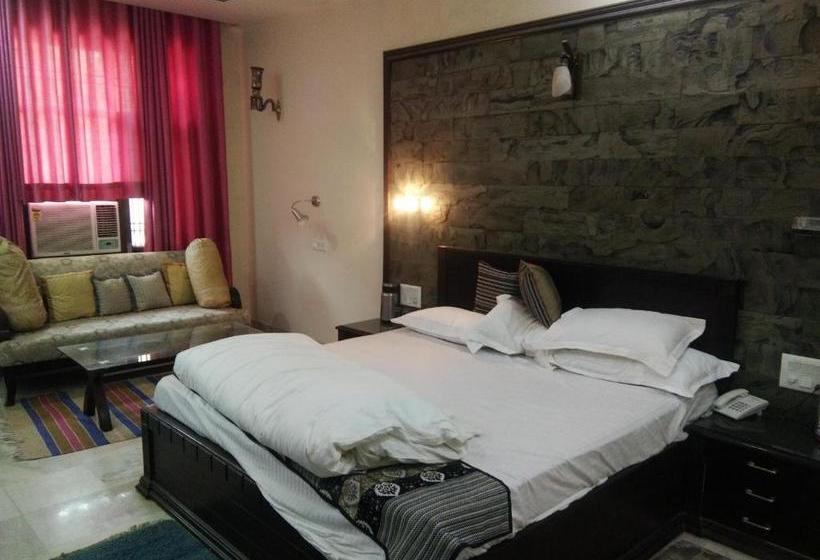 Hotel Aashish Heritage