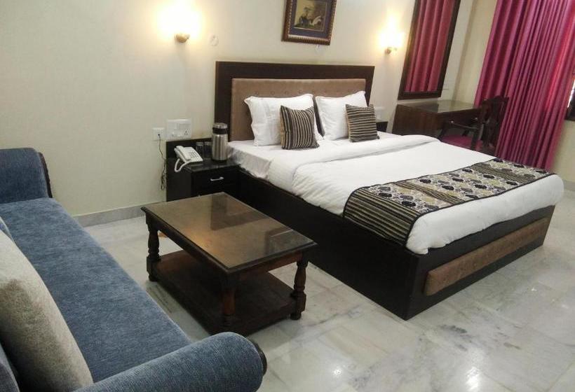 Hotel Aashish Heritage