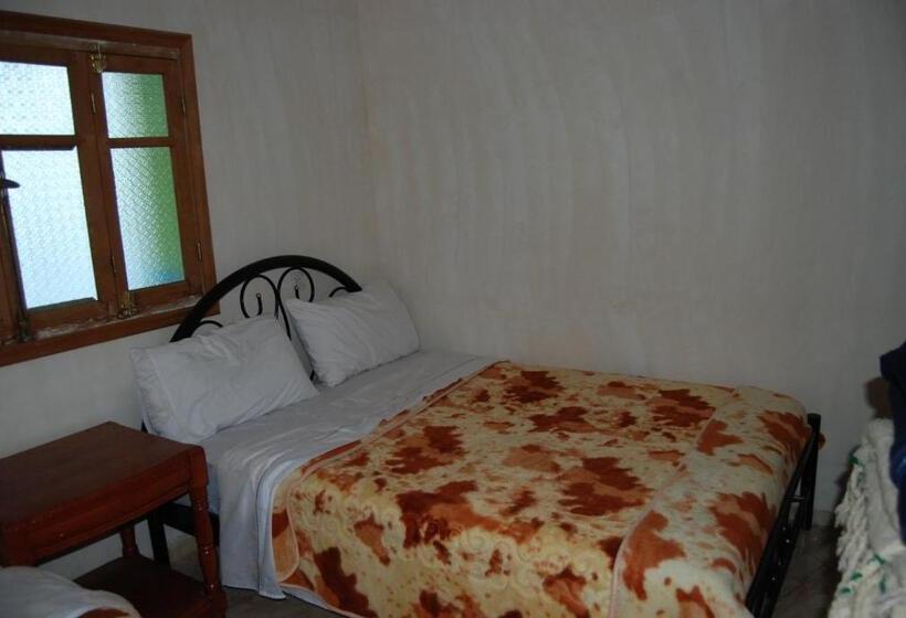 Отель Auberge Al Bassatine Imilchil