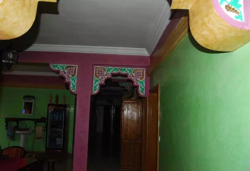 هتل Auberge Al Bassatine Imilchil