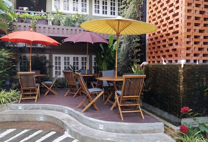 هتل Fang Chiang Mai โรงแรมแฟงเชียงใหม่