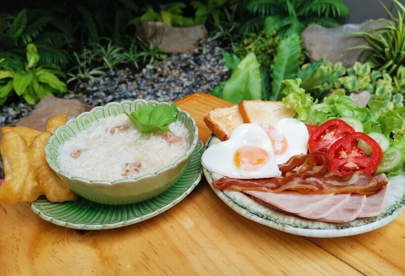 هتل Fang Chiang Mai โรงแรมแฟงเชียงใหม่