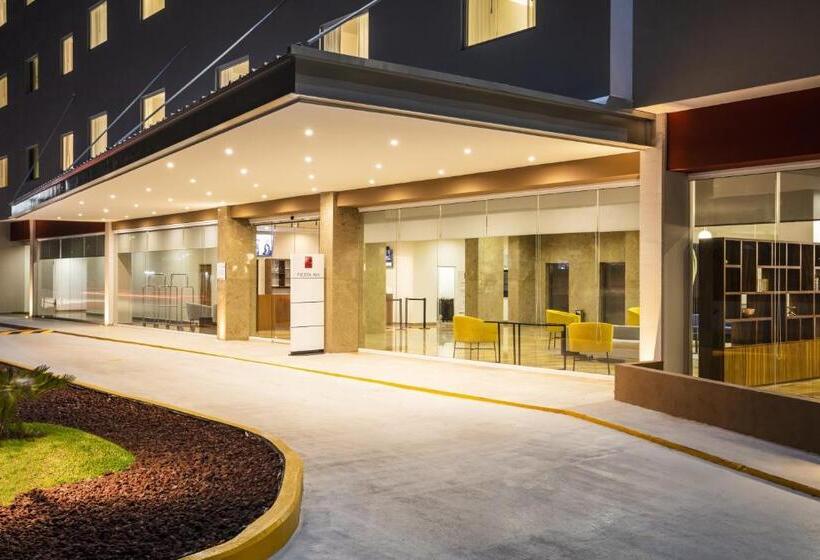 فندق Fiesta Inn Guadalajara Periferico Poniente