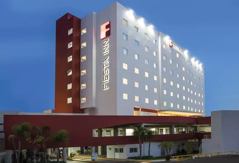 ホテル Fiesta Inn Guadalajara Periferico Poniente