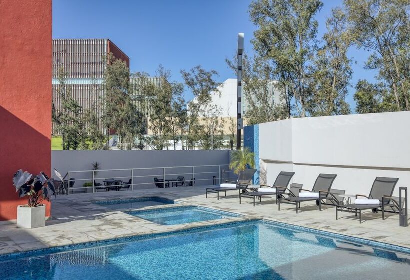 فندق Fiesta Inn Guadalajara Periferico Poniente