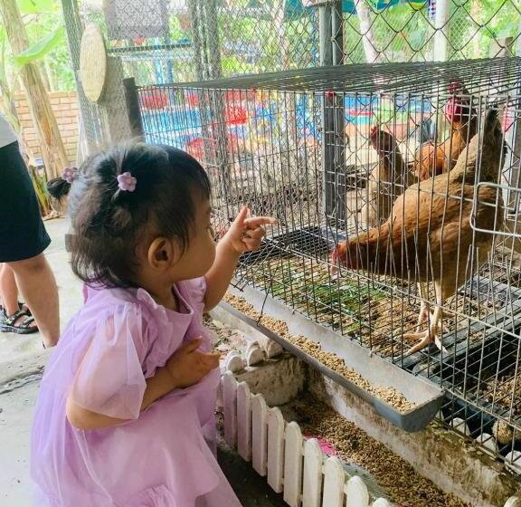 هتل Hue Lotus Homestay