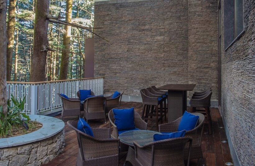 בית מלון כפרי Hyatt Regency Dharamshala Resort