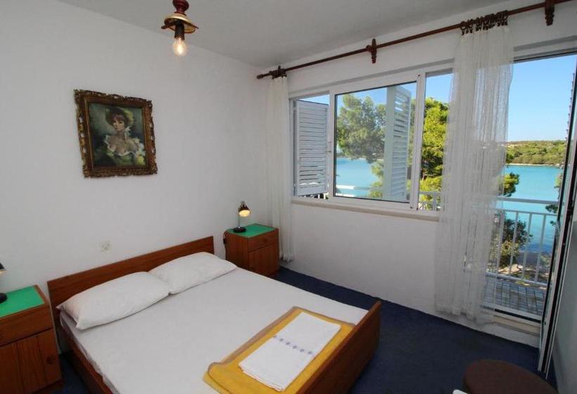 펜션 Rooms Marijana